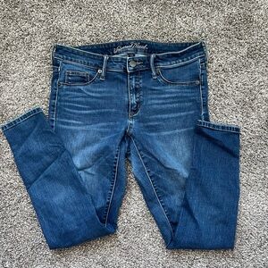 Universal Thread Mid Rise Skinny Jeggings Size 6